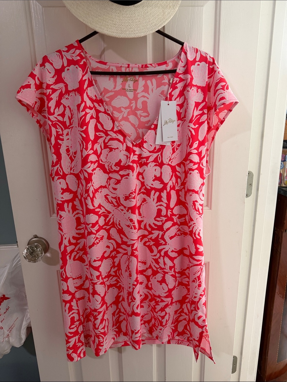 Lilly Pulitzer Pink & Coral Short-Sleeve V-Neck cover up/dress